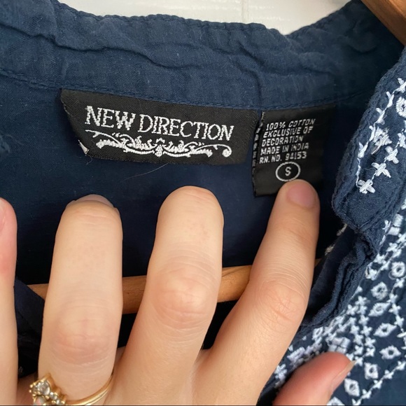 Embroidered Tunic - Picture 4 of 5